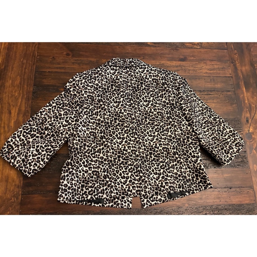 Vintage Kasper Petite 3/4 Animal Print 3/4 Sleeve Blazer Office Special Occasion - Picture 4 of 4